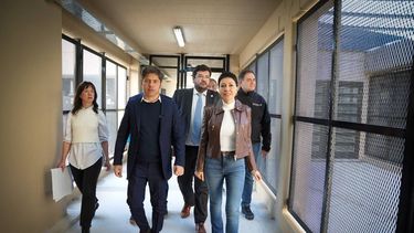 Mayra Mendoza junto a Axel Kicillof.&nbsp;