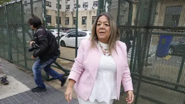 La escribana Nechevenko a la salida de tribunales.&nbsp;