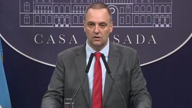 El portavoz presidencial, Manuel Adorni.