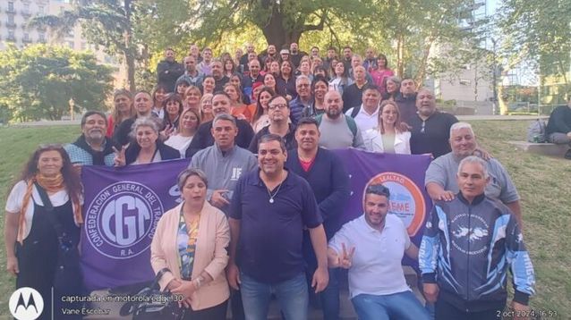 Fernández y los candidatos de la Lista Verde: trabajadores van por la conducción del sindicato.
