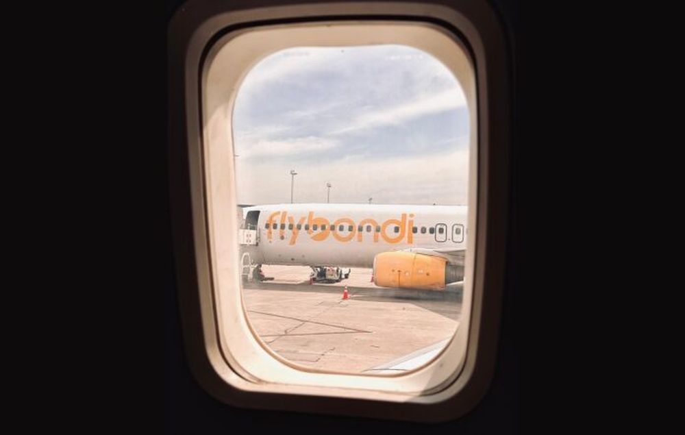 Un avión de la empresa Flybondi.