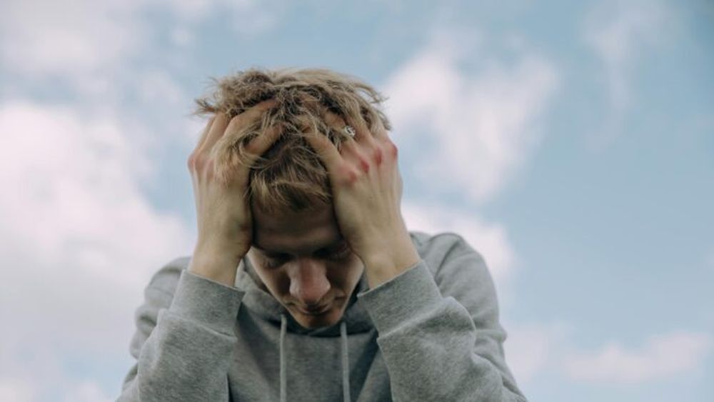 El dolor de cabeza en la mira. (cottonbro studio / pexels.com)