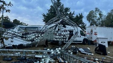 Diarios Bonaerenses | El temporal afectó a una boda en Huanguelén.