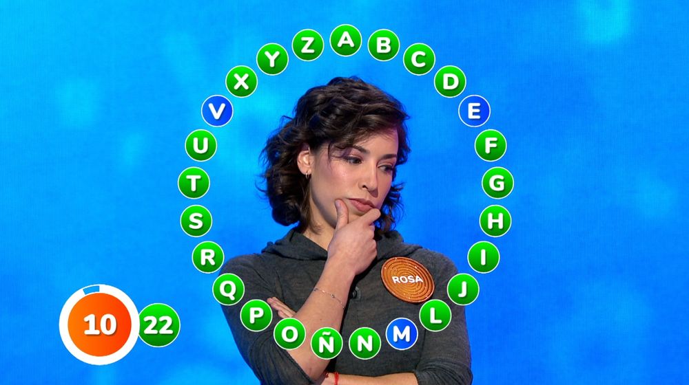 Rosa, pensando su última respuesta. La dijo cuando en el reloj quedaban solo 3 segundos.