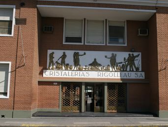 La histórica Rigolleau, principal fabricante de vidrio en la Argentina. La histórica Rigolleau, principal fabricante de vidrio en la Argentina.