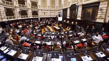 Con la media sanción de la Ley Ema, comienza a ponerse un freno a la violencia digital.