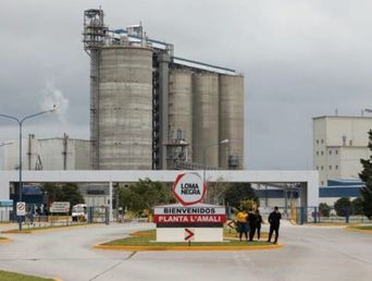 El municipio de Olavarría le vende una calle a la empresa Loma Negra. - Olavarría -