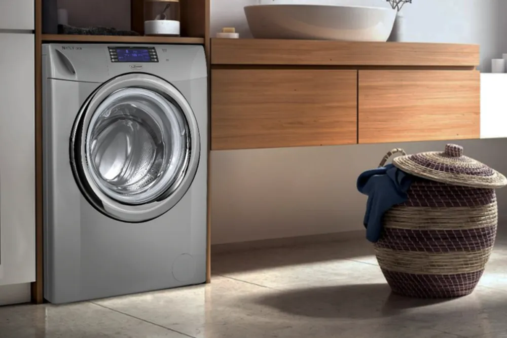 Un lavarropa en una vivienda.