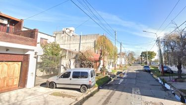 El crimen ocurrió en una vivienda de la calle San Lorenzo al 1300, en Lanús Este. (Google Maps)