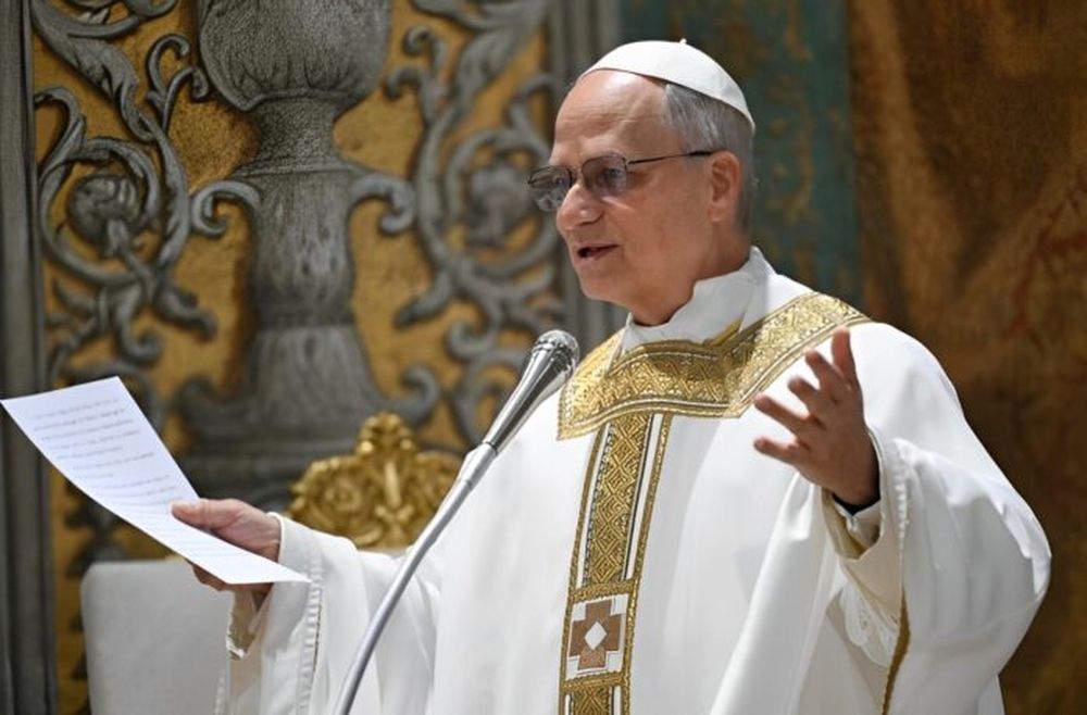 El papa León XIV ofreció su primera misa en la Capilla Sixtina. (Vatican News)