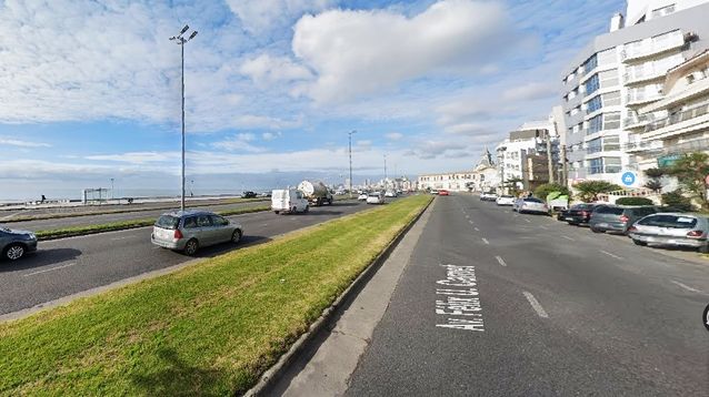 El insólito episodio ocurrió en un edificio ubicado sobre la avenida Félix U. Camet al 190, en la costanera de Mar del Plata.&nbsp;