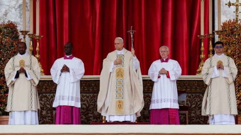 León XIV inició su papado. - EFE -