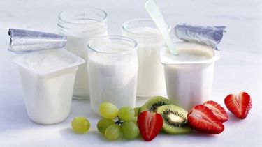 Es un alimento de elevada calidad nutricional porque aporta calcio, vitaminas y proteínas y, en algunos casos, probióticos, con beneficios demostrados para la salud.