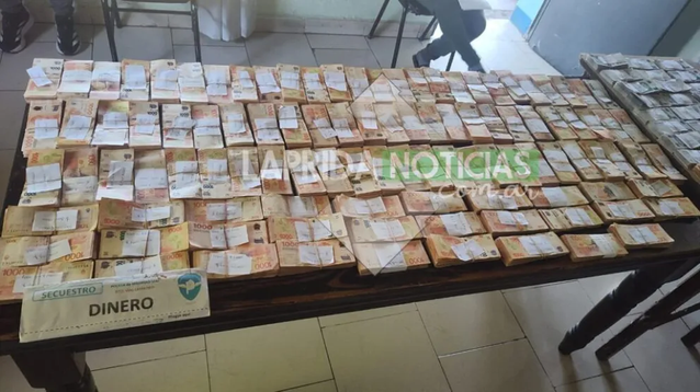 El dinero secuestrado al camionero.