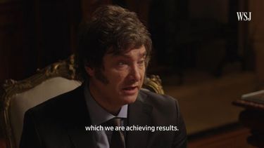 El presidente Javier Milei, durante la entrevista con The Wall Street Journal. - Captura de pantalla -