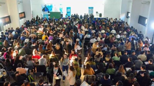 Está abierta la preinscripción virtual para los profesionales de la salud que quieran realizar pre-residencias. - Salud -