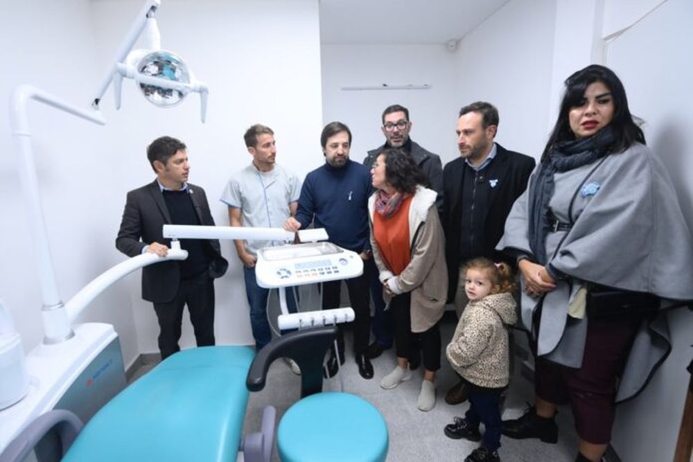 Axel Kicillof en el CAPS de 25 de Mayo.