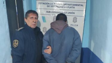 Diarios Bonaerenses | La detención de Fabio Angelino Ortiz. (Policía bonaerense)
