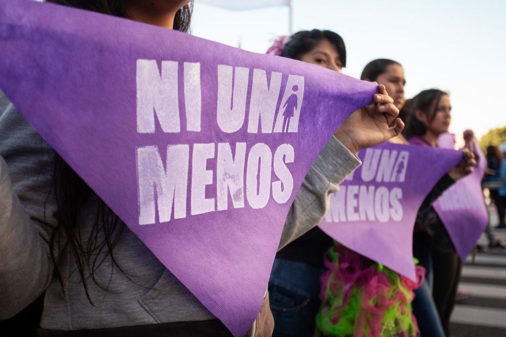 La consigna #NiUnaMenos sigue vigente, ante la cantidad de crímenes por desigualdad y odio de género que se reportan mes a mes. La consigna #NiUnaMenos sigue vigente, ante la cantidad de crímenes por desigualdad y odio de género que se reportan mes a mes.