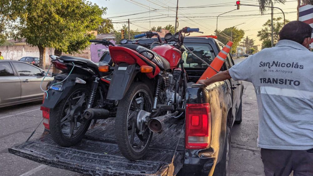 Compactarán motos en San Nicolás. - Diario El Norte -