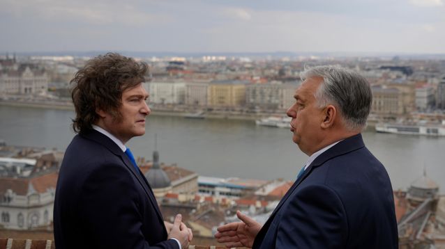 Milei y Orbán en el &nbsp;Monasterio Carmelita de Buda, sede del Gobierno húngaro.