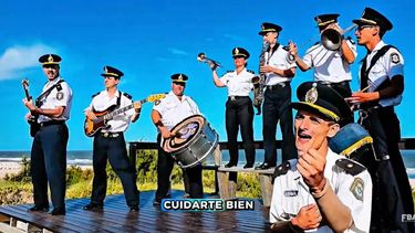 El spot musical de la Policía Bonaerense para presentar el Operativo Sol a Sol.