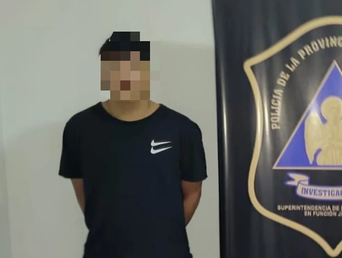 Vivas, el delincuente arrestado en La Tablada. Vivas, el delincuente arrestado en La Tablada.