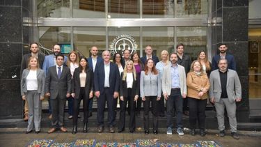 Diarios Bonaerenses | Las nuevas autoridades del Colegio platense.