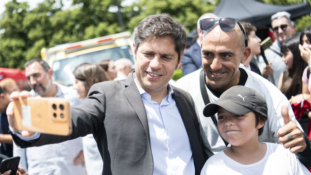 El gobernador bonaerense Axel Kicillof estará presente el jueves en la ronda de Madres de Plaza de Mayo.
