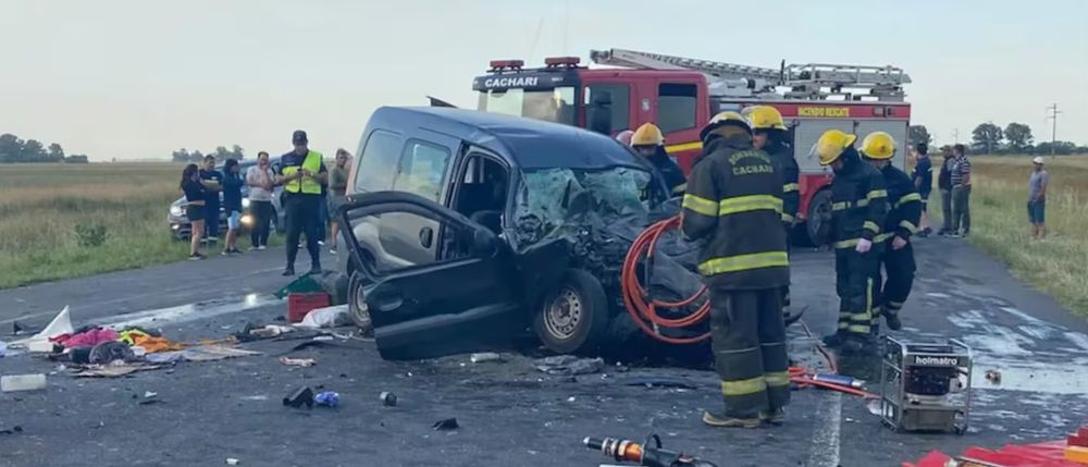 Un matrimonio de Berisso murió en un choque frontal en Las Flores.