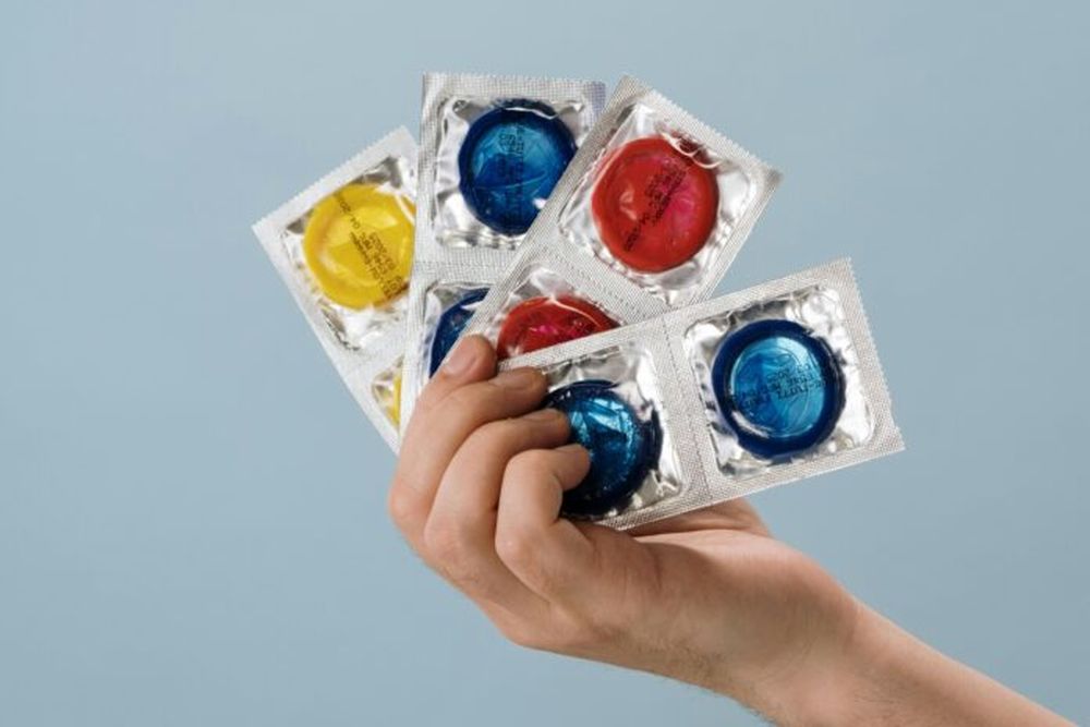 El preservativo previene embarazos no deseados y contiene de manera eficaz las ITS. (Pexels)