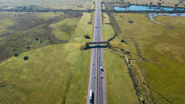 El puente de la futura bajada de City Bell.