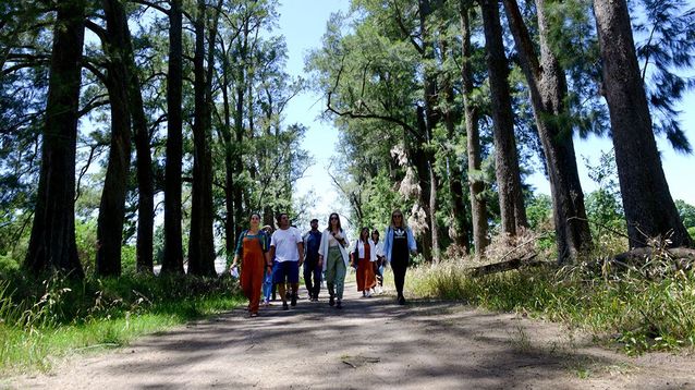 Cazón, el pueblo del millón de árboles.