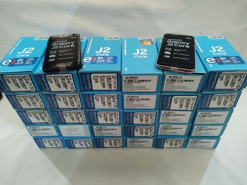 Los celulares dela subasta.