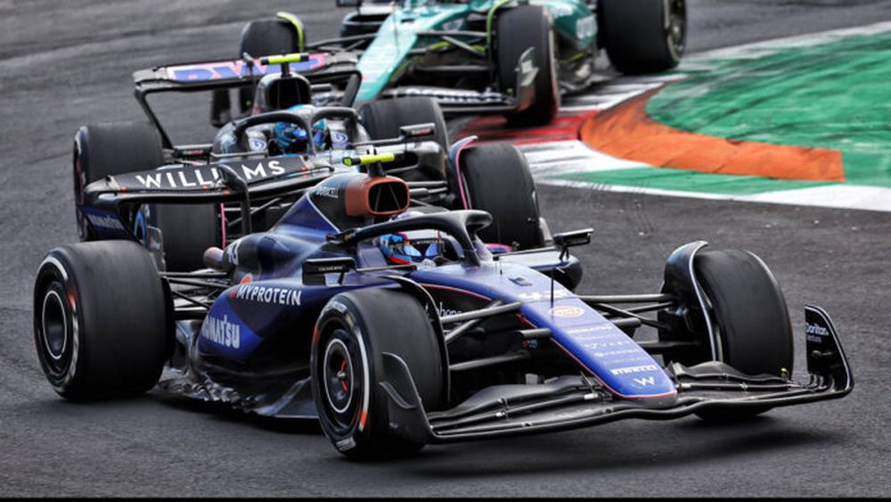 El Williams Mercedes de Franco Colapinto. - X -