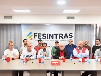 La conferencia de prensa de las autoridades de FESINTRAS, en la sede del SUTEPA. La conferencia de prensa de las autoridades de FESINTRAS, en la sede del SUTEPA.