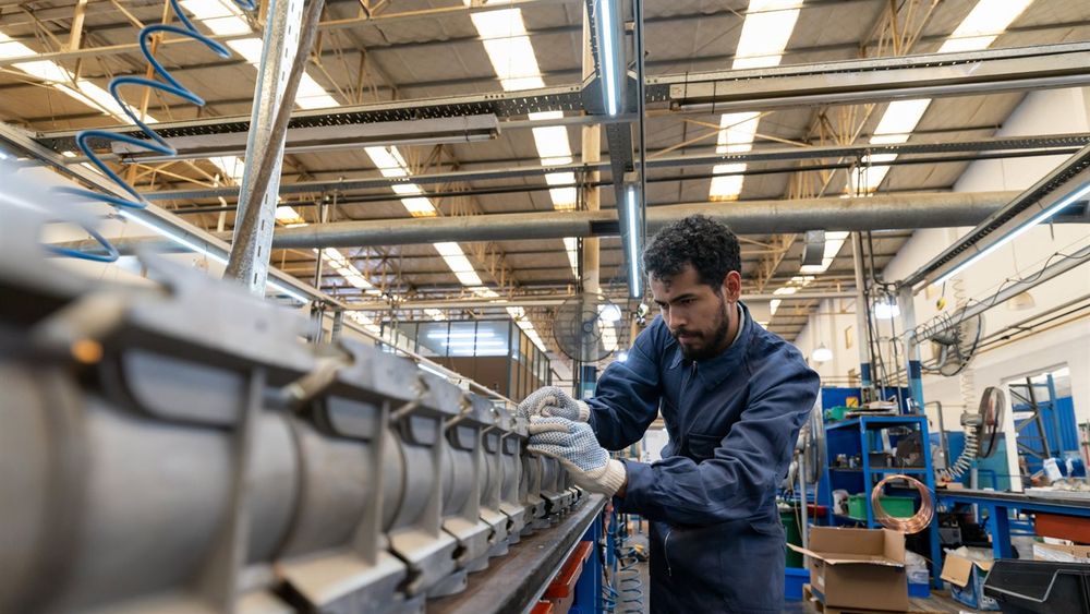 Caída de la industria manufacturera según el informe de actividad económica del Indec.