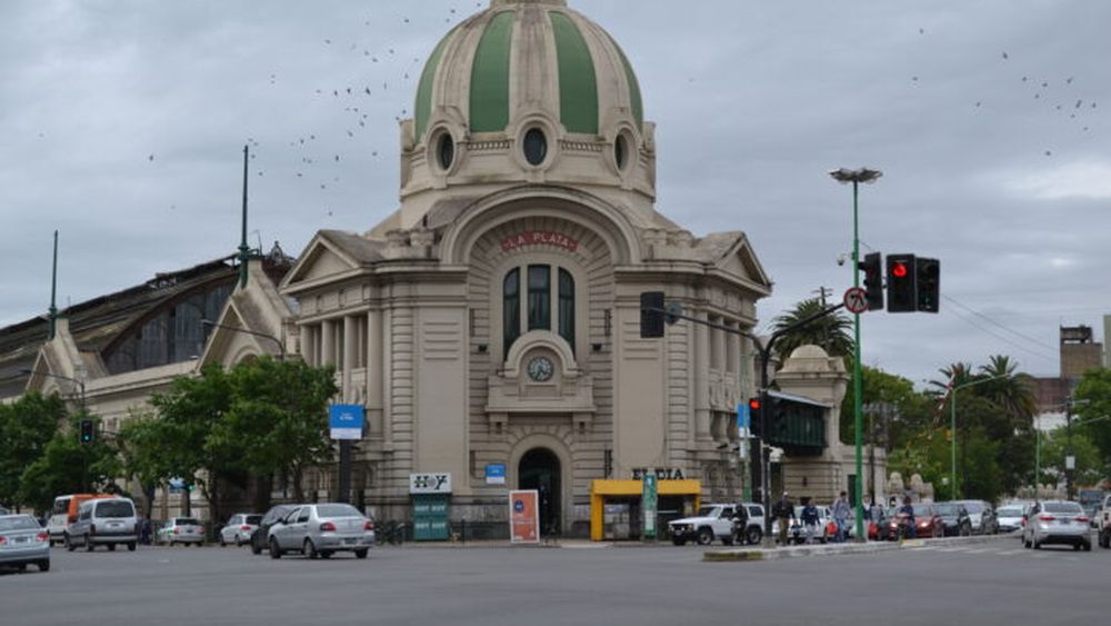 Estación_de_trenes_La_Plata