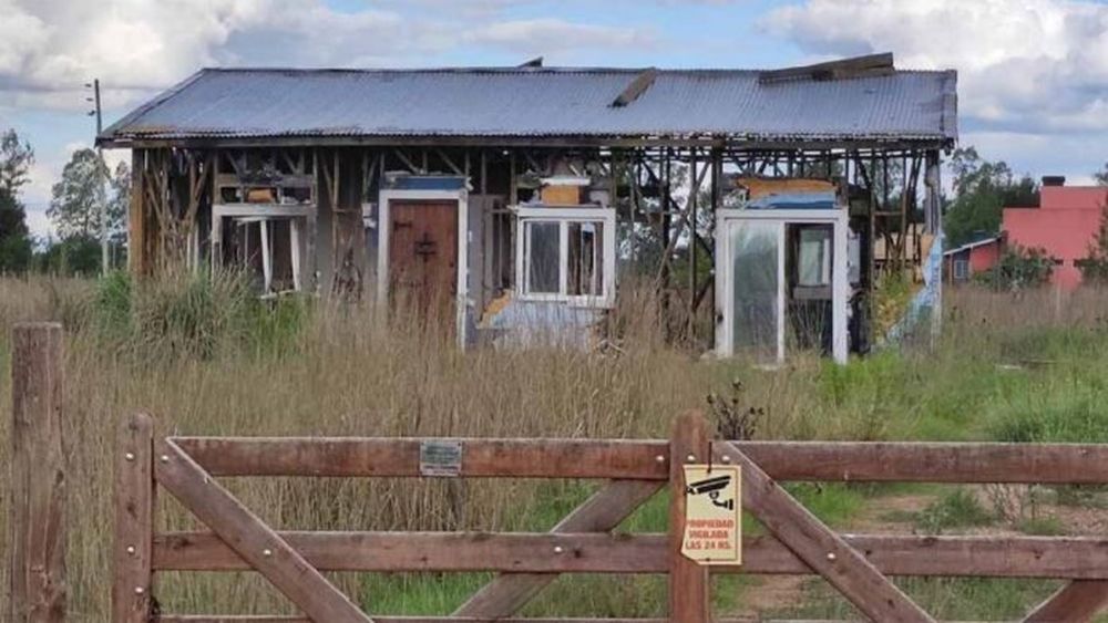 Lesboataque en Cañuelas. - InfoCÑ -