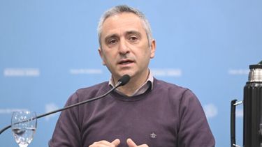 El ministro de Desarrollo de la Comunidad, Andrés Larroque.
