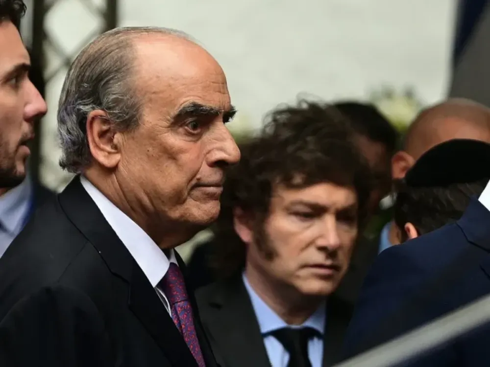 Guillermo Francos, jefe de Gabinete, y el presidente Javier Milei.