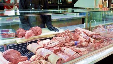 Se derrumba el consumo de carne vacuna.