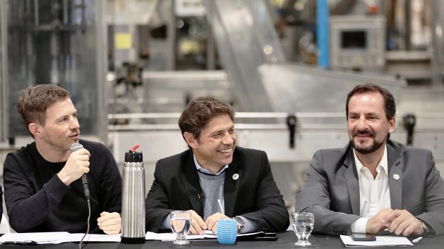 Augusto Costa, Axel Kicillof y Ariel Sujarchuk.