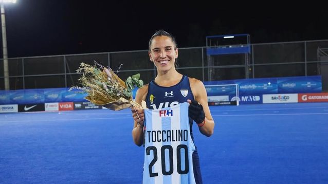 Sofía Toccalino superó en diciembre los 200 partidos con Las Leonas.